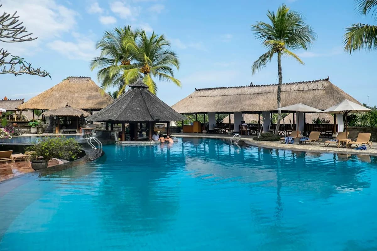 Resort vacacional con vista al mar